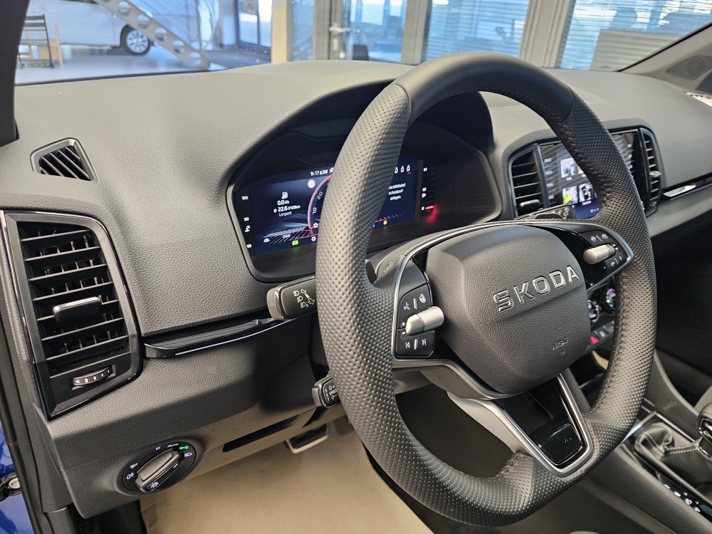 Skoda Karoq bei Hoffmann Automobile in Wolfsburg kaufen und sofort mitnehmen - Bild 25