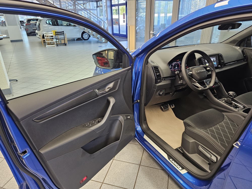 Skoda Karoq bei Hoffmann Automobile in Wolfsburg kaufen und sofort mitnehmen - Bild 30