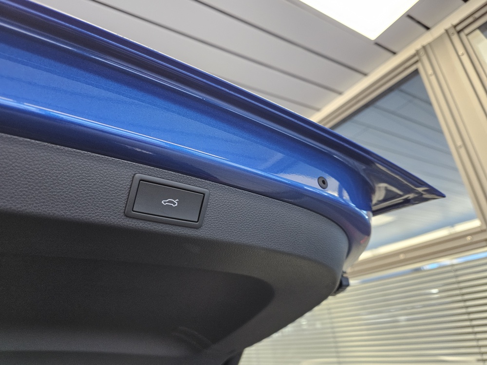 Skoda Karoq bei Hoffmann Automobile in Wolfsburg kaufen und sofort mitnehmen - Bild 4