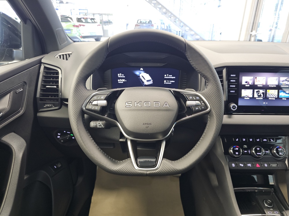 Skoda Karoq bei Hoffmann Automobile in Wolfsburg kaufen und sofort mitnehmen - Bild 23