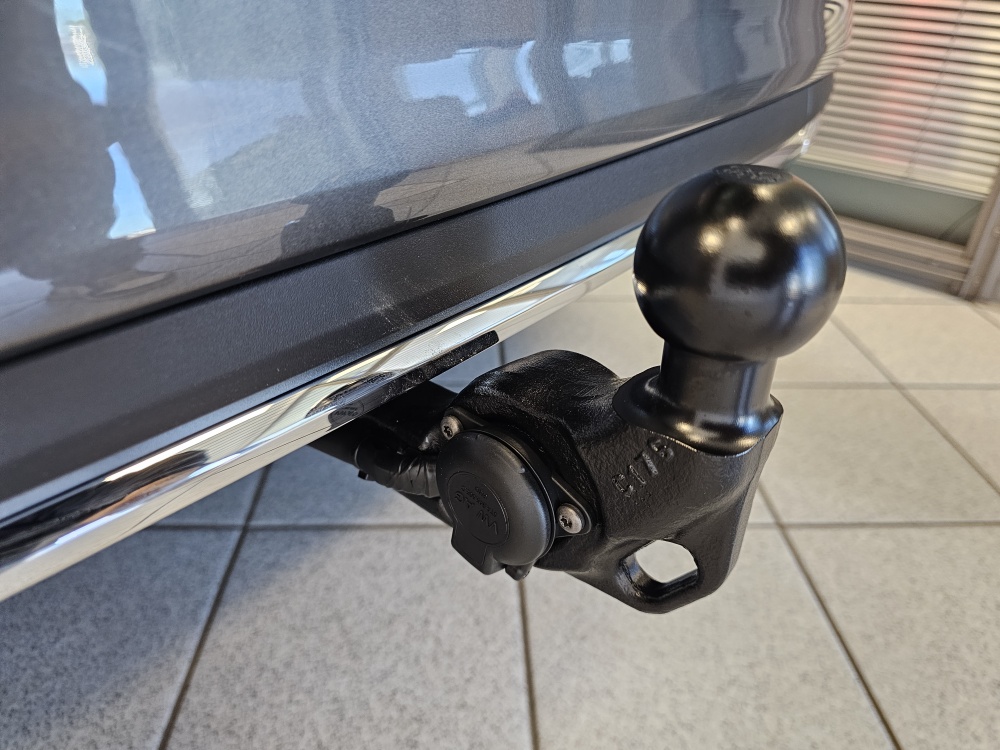 Skoda Karoq bei Hoffmann Automobile in Wolfsburg kaufen und sofort mitnehmen - Bild 4