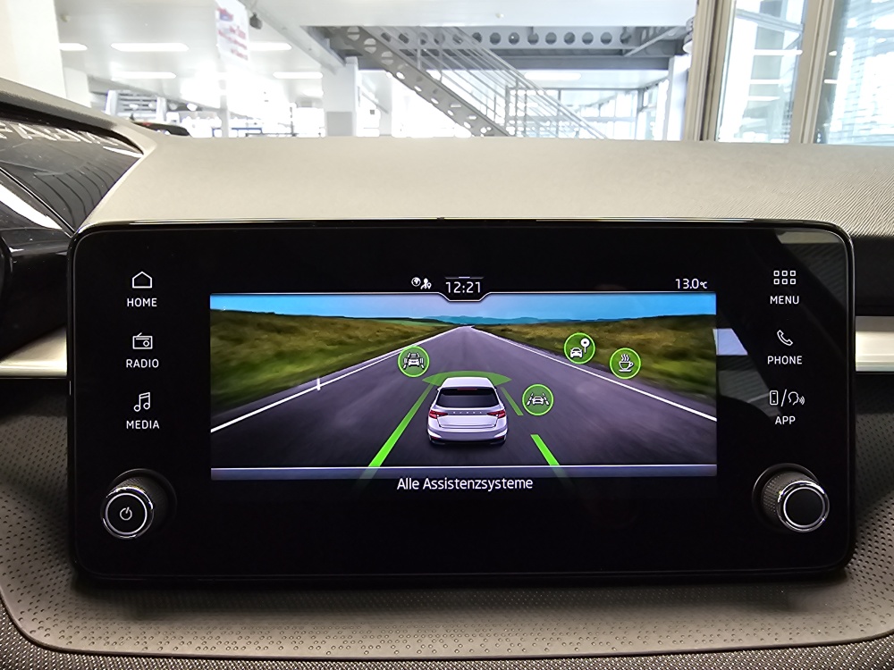 Skoda Fabia  bei Hoffmann Automobile in Wolfsburg kaufen und sofort mitnehmen - Bild 13