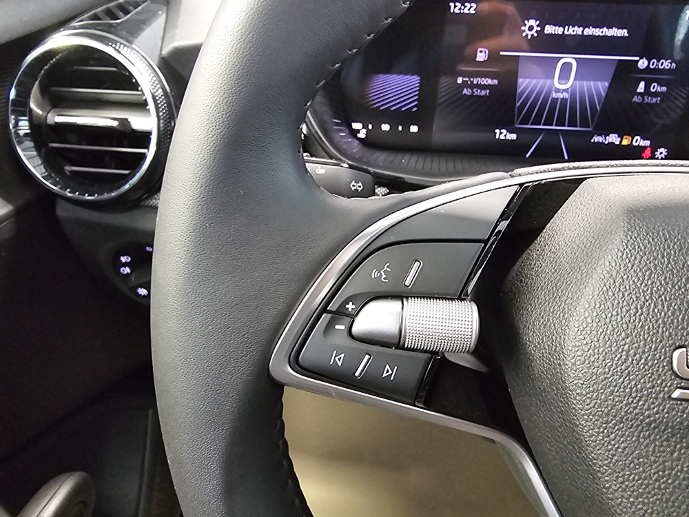 Skoda Fabia  bei Hoffmann Automobile in Wolfsburg kaufen und sofort mitnehmen - Bild 16