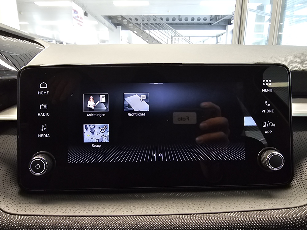 Skoda Fabia  bei Hoffmann Automobile in Wolfsburg kaufen und sofort mitnehmen - Bild 9