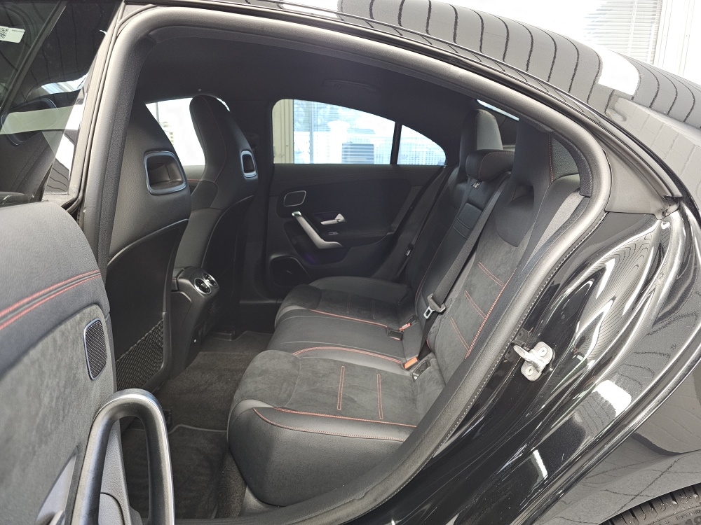 Mercedes-Benz CLA 180  bei Hoffmann Automobile in Wolfsburg kaufen und sofort mitnehmen - Bild 4