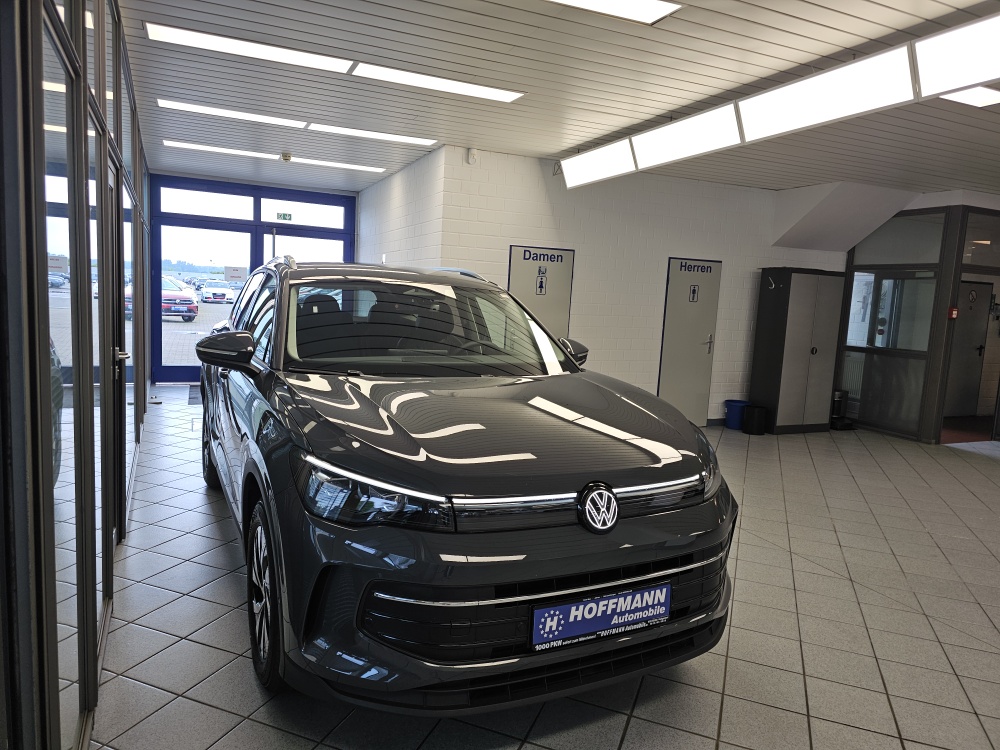 VW Tiguan bei Hoffmann Automobile in Wolfsburg kaufen und sofort mitnehmen - Bild 32