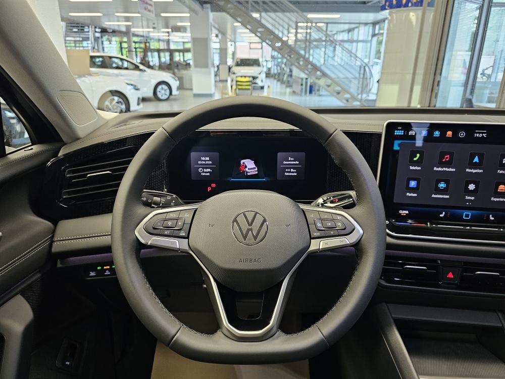VW Tiguan bei Hoffmann Automobile in Wolfsburg kaufen und sofort mitnehmen - Bild 22