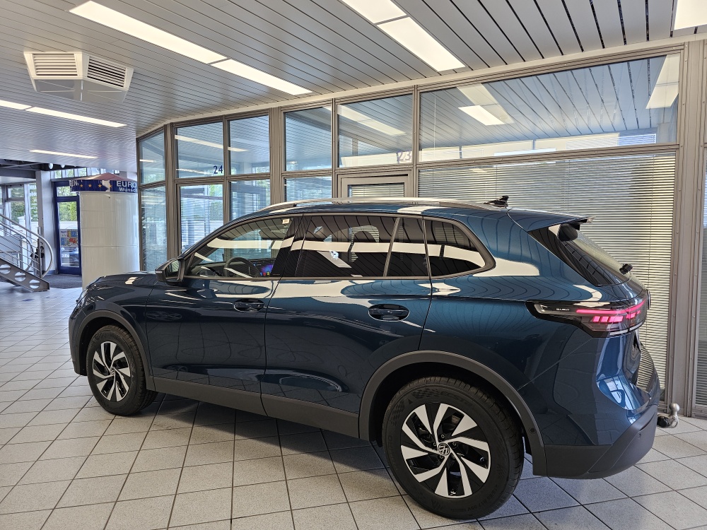 VW Tiguan bei Hoffmann Automobile in Wolfsburg kaufen und sofort mitnehmen - Bild 27