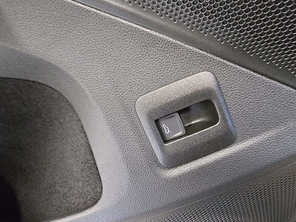 VW Tiguan bei Hoffmann Automobile in Wolfsburg kaufen und sofort mitnehmen - Bild 24