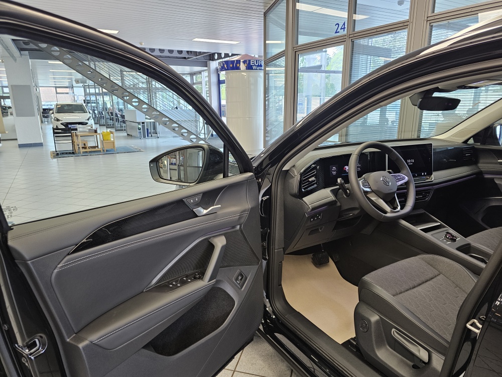 VW Tiguan bei Hoffmann Automobile in Wolfsburg kaufen und sofort mitnehmen - Bild 26