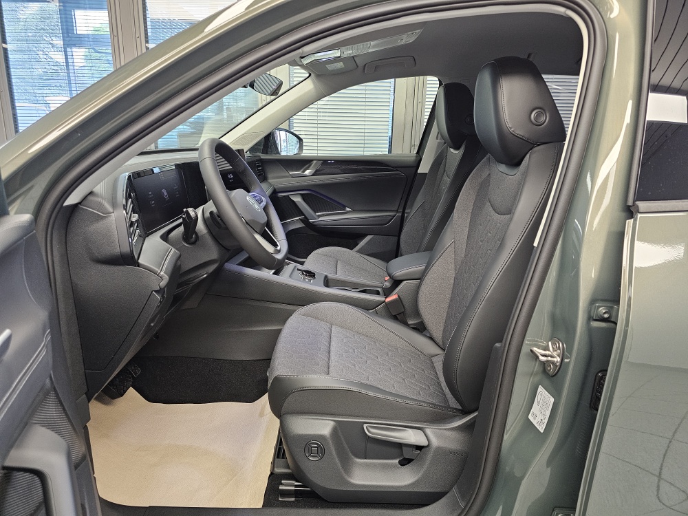 VW Tiguan bei Hoffmann Automobile in Wolfsburg kaufen und sofort mitnehmen - Bild 25