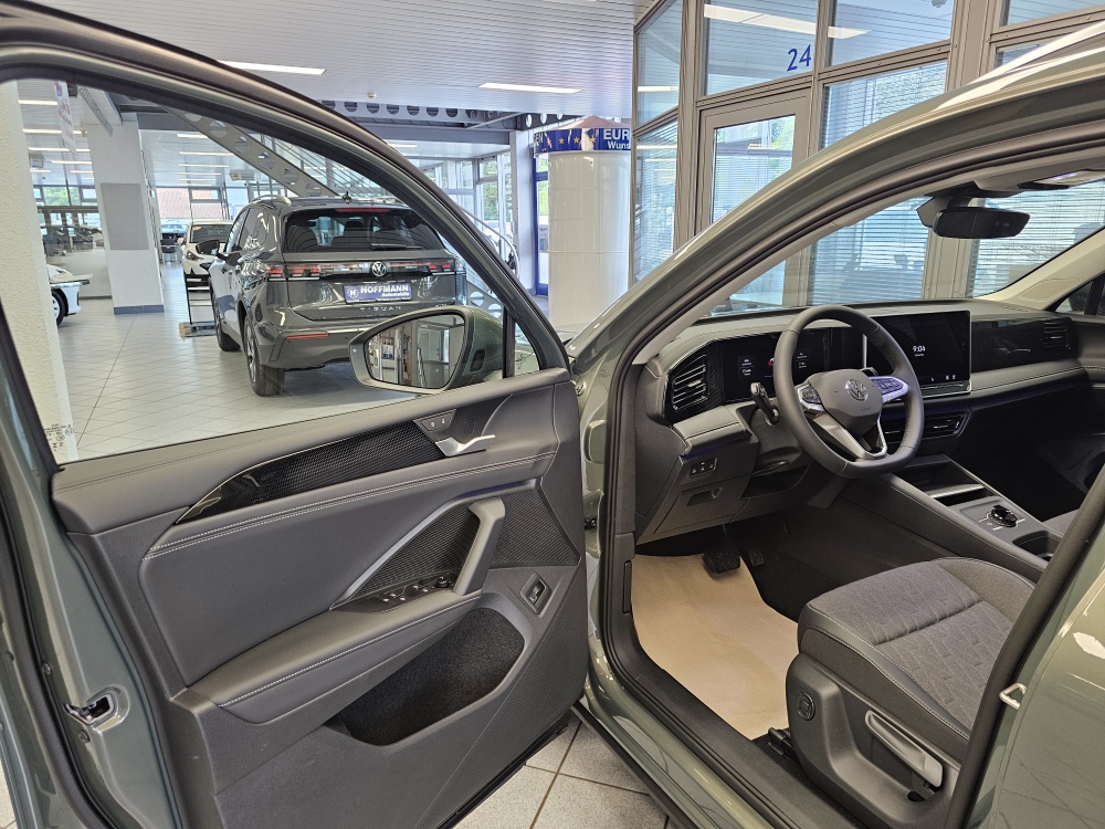 VW Tiguan bei Hoffmann Automobile in Wolfsburg kaufen und sofort mitnehmen - Bild 26