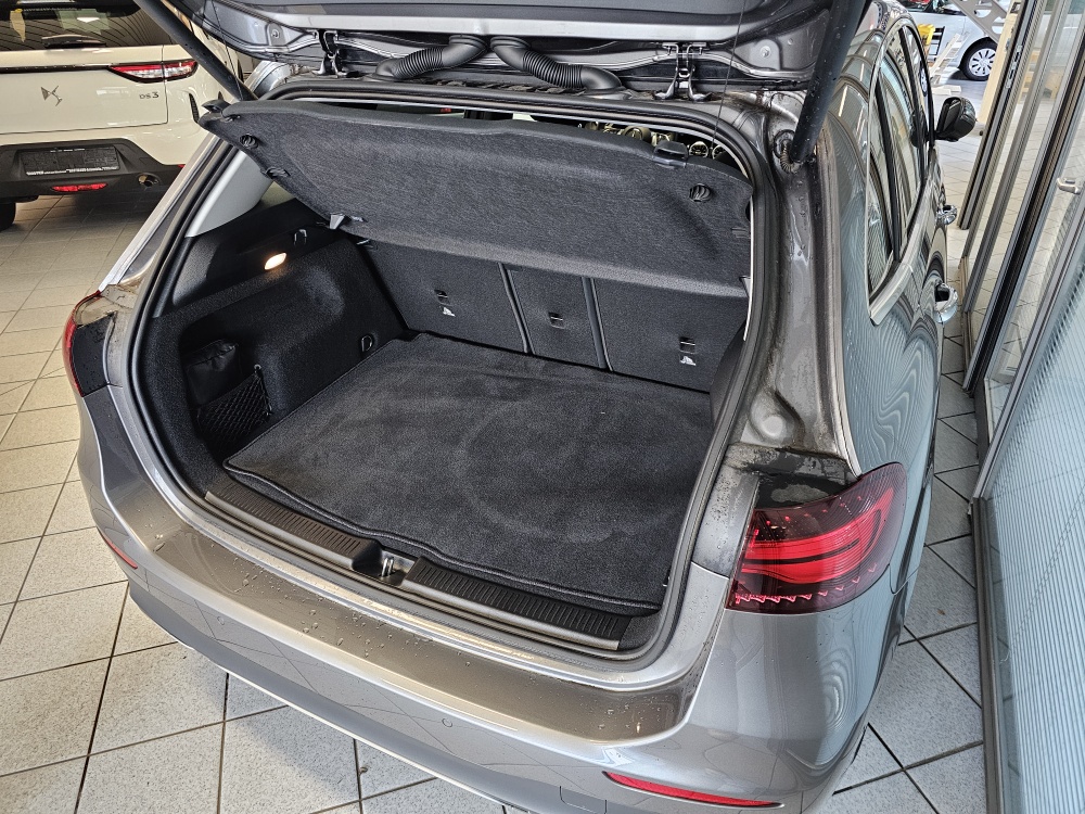 Mercedes-Benz B 180  bei Hoffmann Automobile in Wolfsburg kaufen und sofort mitnehmen - Bild 4