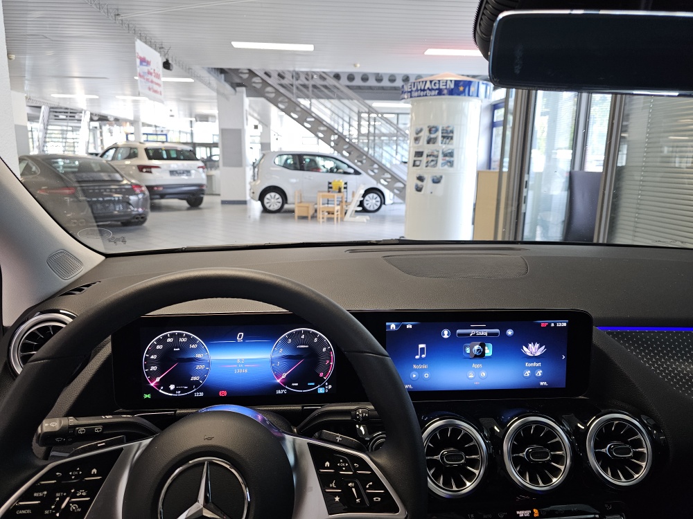 Mercedes-Benz B 180  bei Hoffmann Automobile in Wolfsburg kaufen und sofort mitnehmen - Bild 8