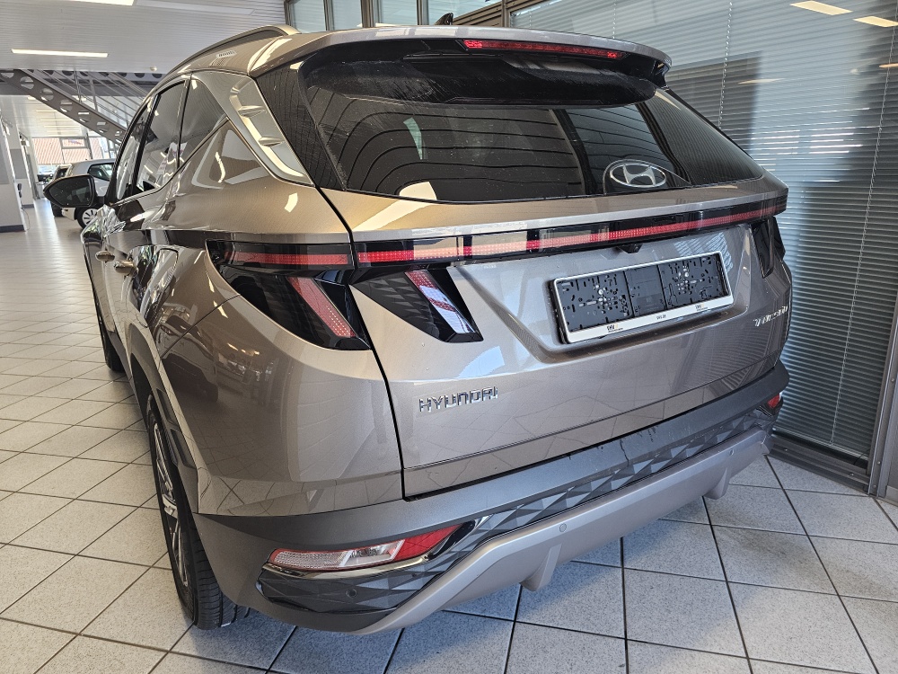 Hyundai Tucson  bei Hoffmann Automobile in Wolfsburg kaufen und sofort mitnehmen - Bild 2