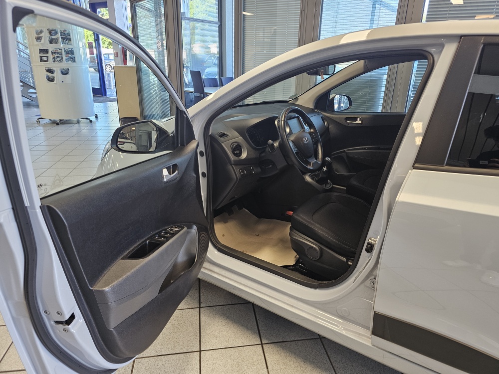 Hyundai i10  bei Hoffmann Automobile in Wolfsburg kaufen und sofort mitnehmen - Bild 13