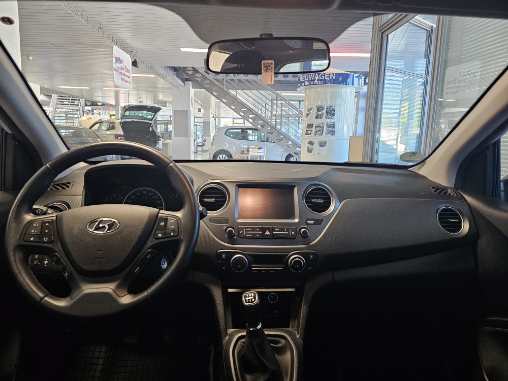 Hyundai i10  bei Hoffmann Automobile in Wolfsburg kaufen und sofort mitnehmen - Bild 3