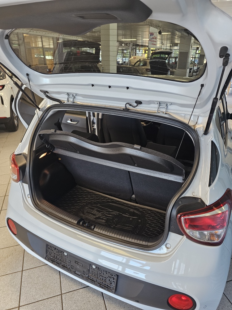 Hyundai i10  bei Hoffmann Automobile in Wolfsburg kaufen und sofort mitnehmen - Bild 4