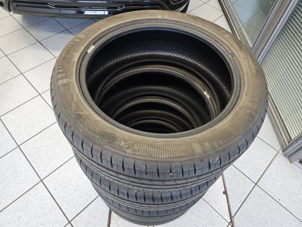 Ford EcoSport  bei Hoffmann Automobile in Wolfsburg kaufen und sofort mitnehmen - Bild 3