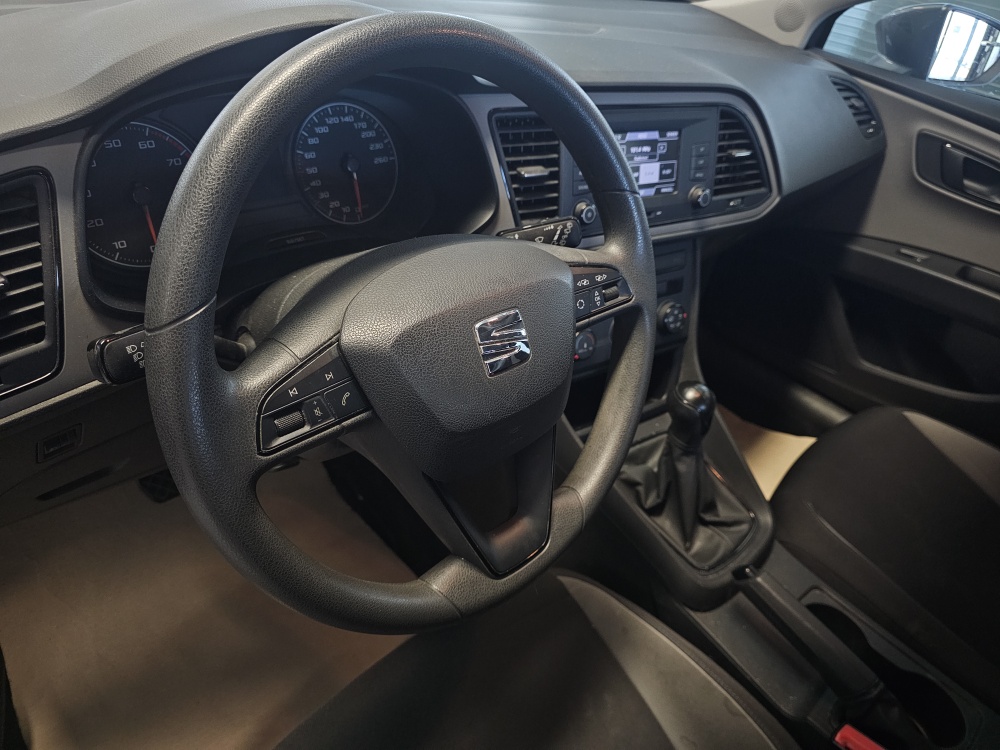 Seat Leon  bei Hoffmann Automobile in Wolfsburg kaufen und sofort mitnehmen - Bild 10