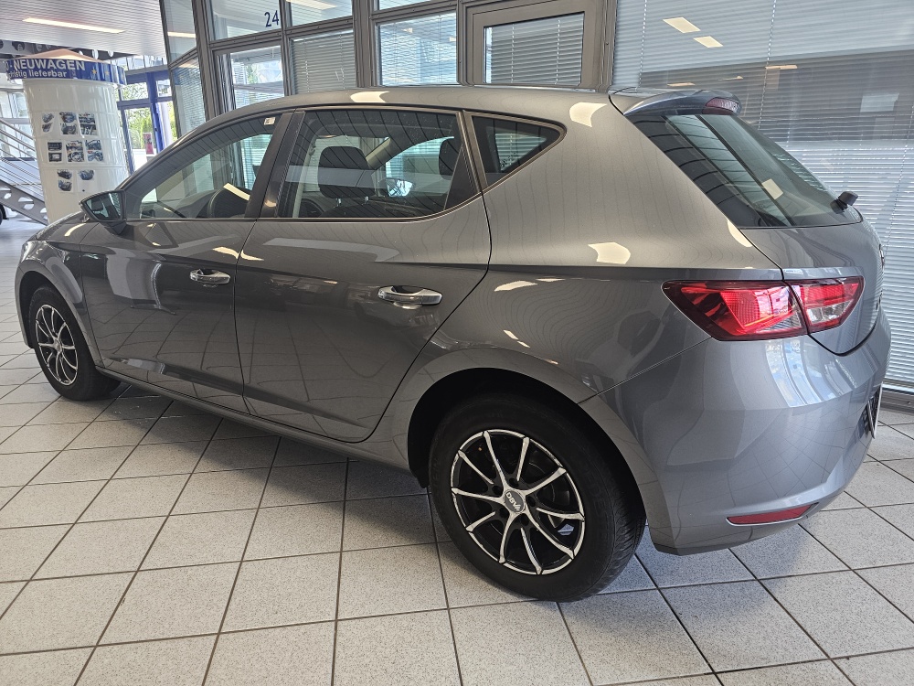 Seat Leon  bei Hoffmann Automobile in Wolfsburg kaufen und sofort mitnehmen - Bild 12