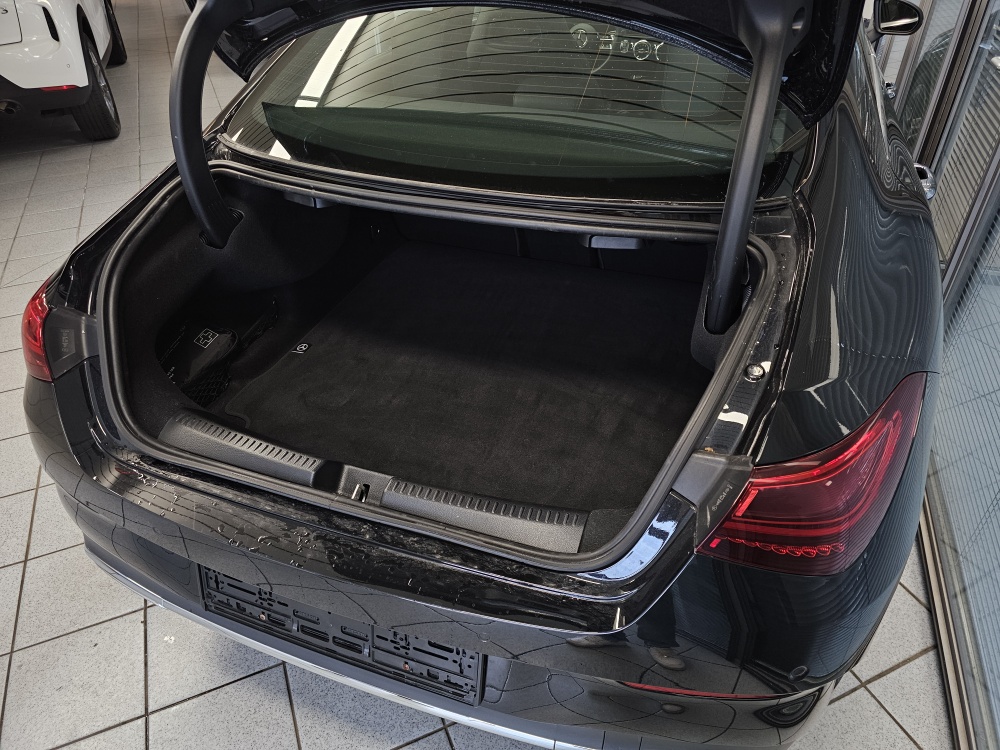 Mercedes-Benz CLA 200  bei Hoffmann Automobile in Wolfsburg kaufen und sofort mitnehmen - Bild 4