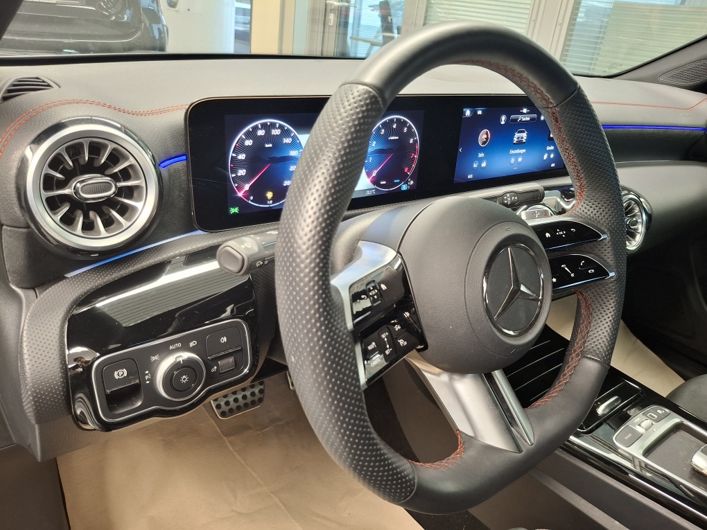 Mercedes-Benz CLA 180  bei Hoffmann Automobile in Wolfsburg kaufen und sofort mitnehmen - Bild 22
