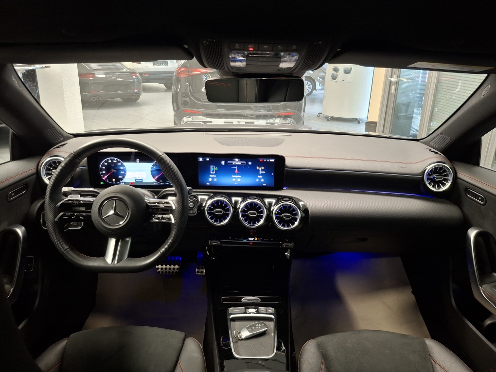 Mercedes-Benz CLA 180  bei Hoffmann Automobile in Wolfsburg kaufen und sofort mitnehmen - Bild 5