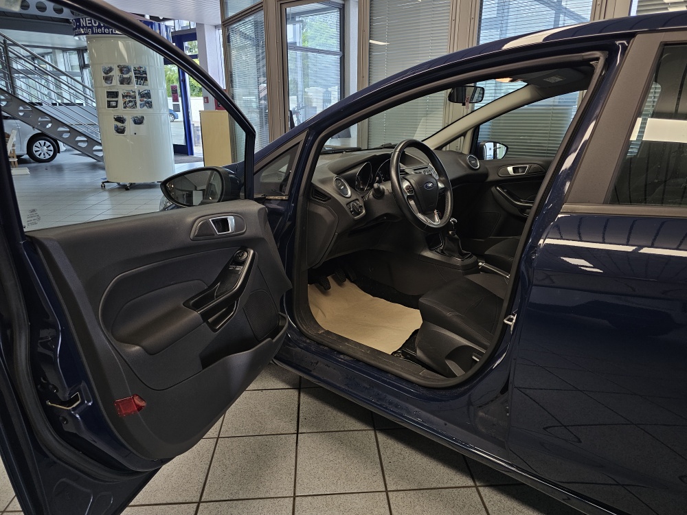 Ford Fiesta  bei Hoffmann Automobile in Wolfsburg kaufen und sofort mitnehmen - Bild 11