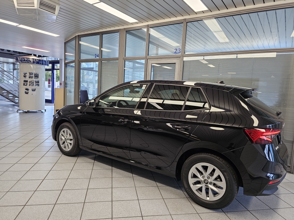 Skoda Fabia  bei Hoffmann Automobile in Wolfsburg kaufen und sofort mitnehmen - Bild 22