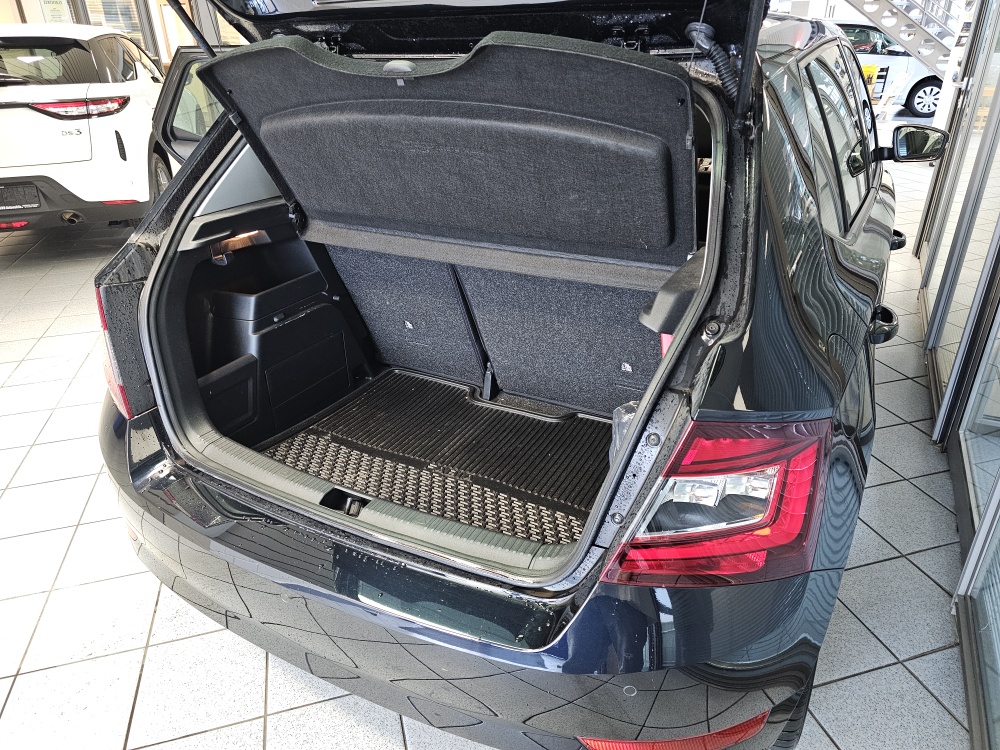 Skoda Fabia  bei Hoffmann Automobile in Wolfsburg kaufen und sofort mitnehmen - Bild 4