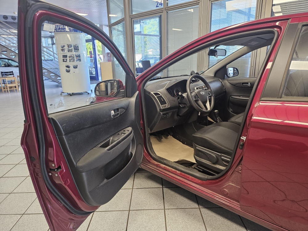 Hyundai i20  bei Hoffmann Automobile in Wolfsburg kaufen und sofort mitnehmen - Bild 11