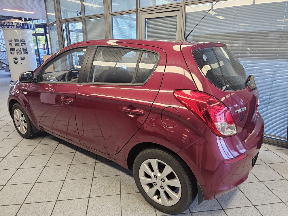 Hyundai i20  bei Hoffmann Automobile in Wolfsburg kaufen und sofort mitnehmen - Bild 12
