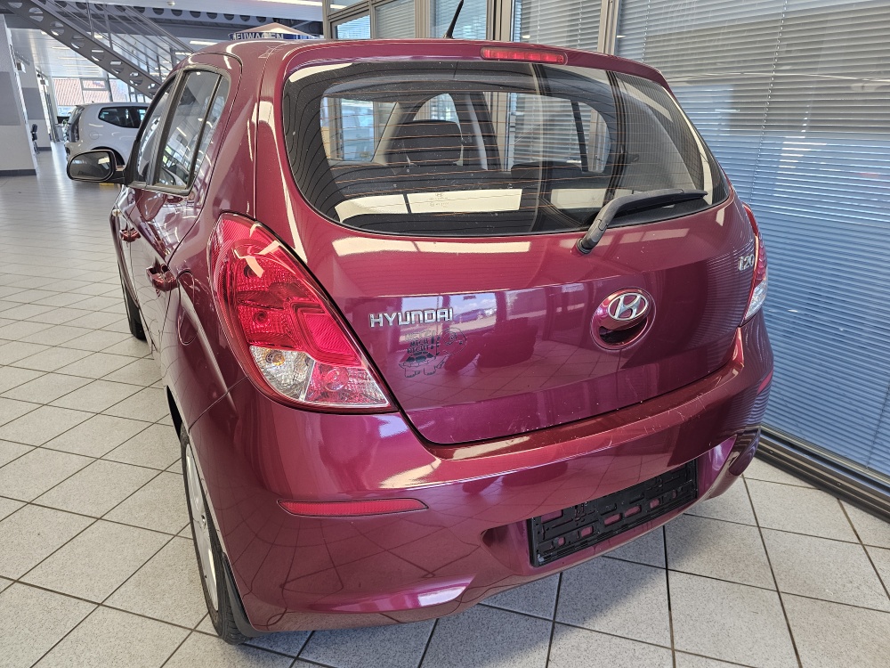 Hyundai i20  bei Hoffmann Automobile in Wolfsburg kaufen und sofort mitnehmen - Bild 2
