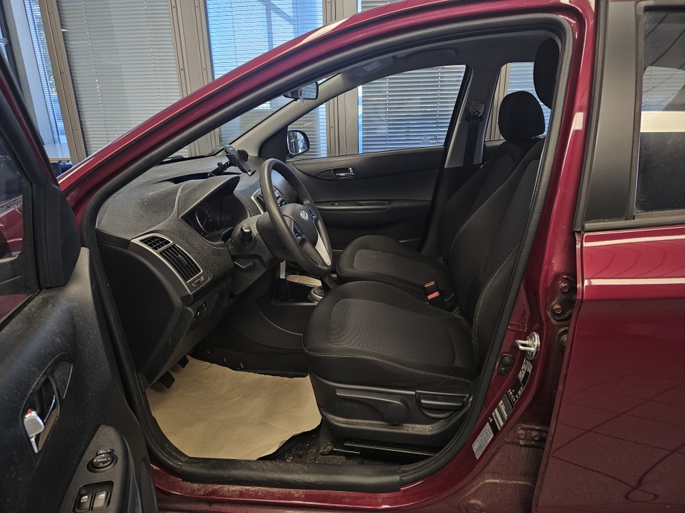 Hyundai i20  bei Hoffmann Automobile in Wolfsburg kaufen und sofort mitnehmen - Bild 9