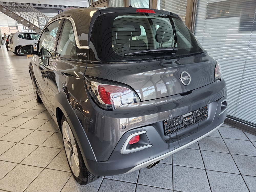 Opel Adam  bei Hoffmann Automobile in Wolfsburg kaufen und sofort mitnehmen - Bild 2
