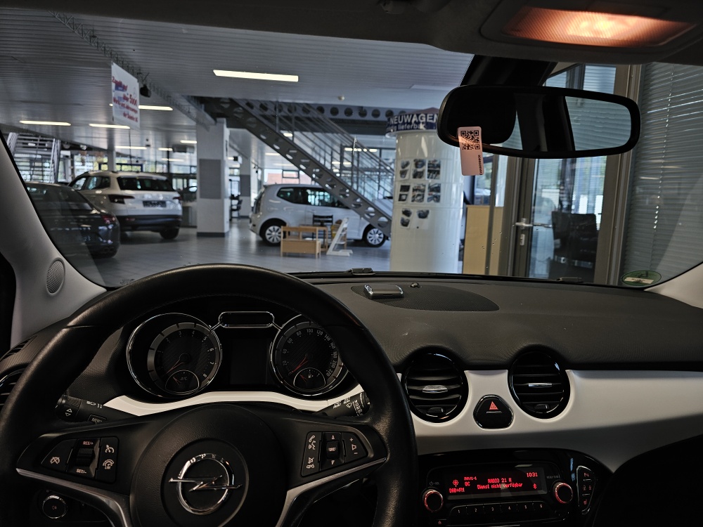 Opel Adam  bei Hoffmann Automobile in Wolfsburg kaufen und sofort mitnehmen - Bild 9