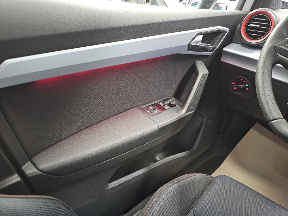 Seat Arona  bei Hoffmann Automobile in Wolfsburg kaufen und sofort mitnehmen - Bild 22