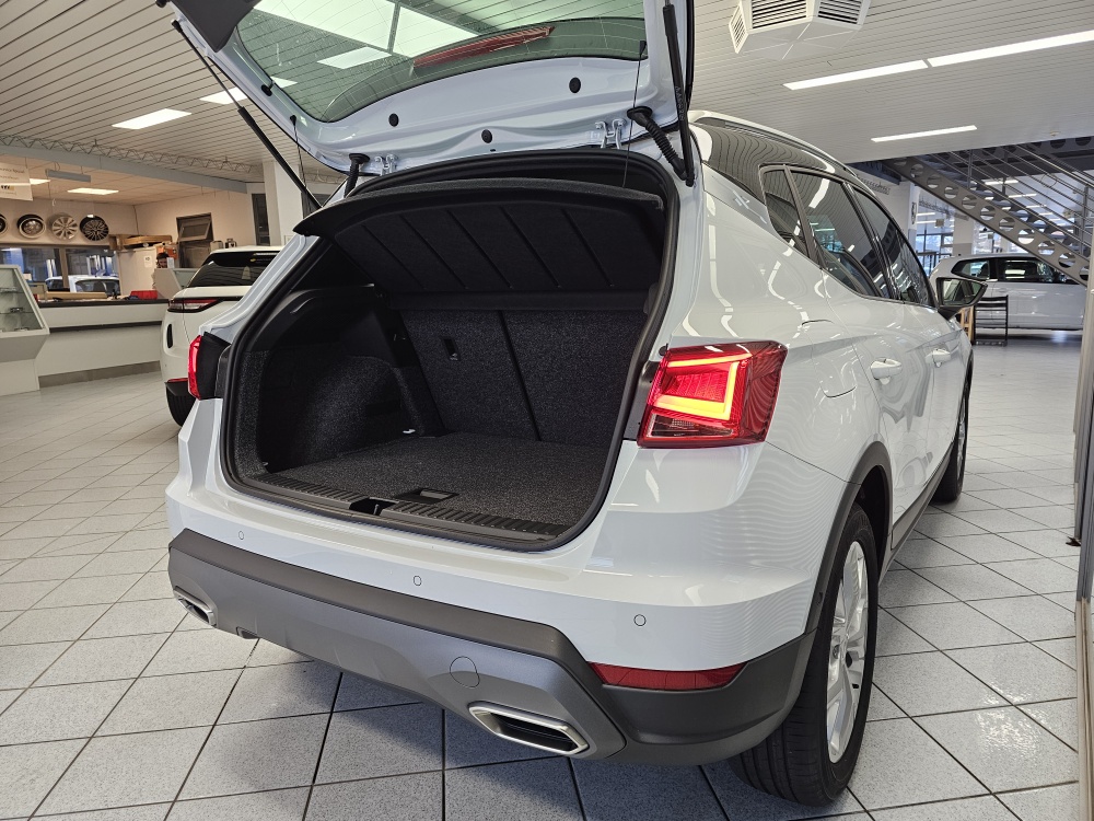 Seat Arona  bei Hoffmann Automobile in Wolfsburg kaufen und sofort mitnehmen - Bild 3