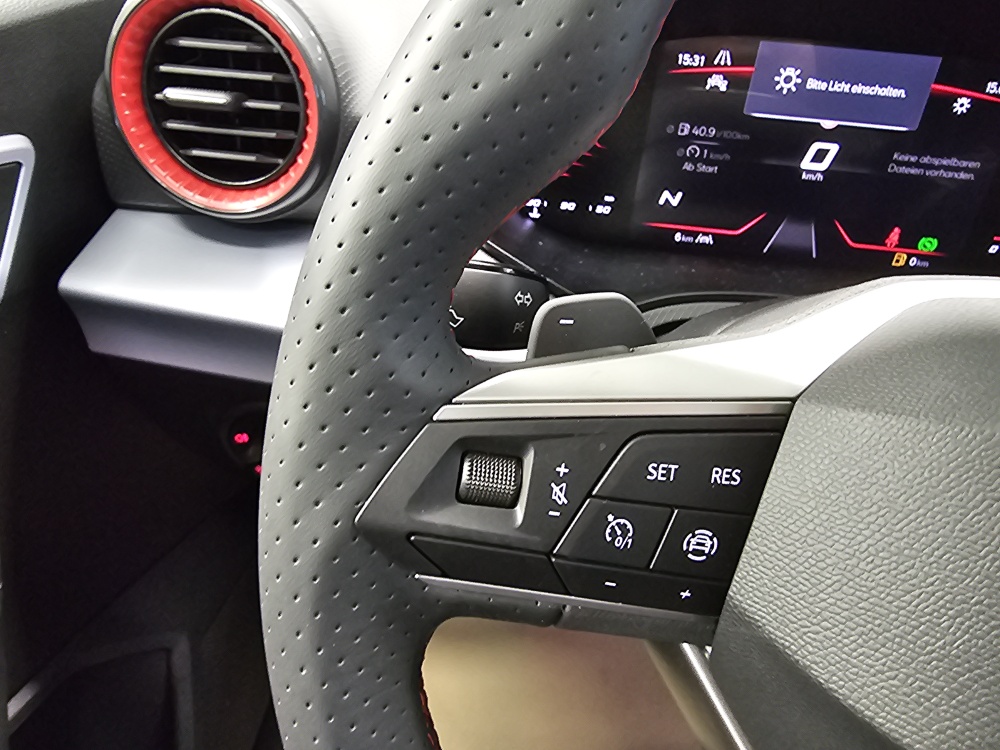 Seat Arona  bei Hoffmann Automobile in Wolfsburg kaufen und sofort mitnehmen - Bild 21