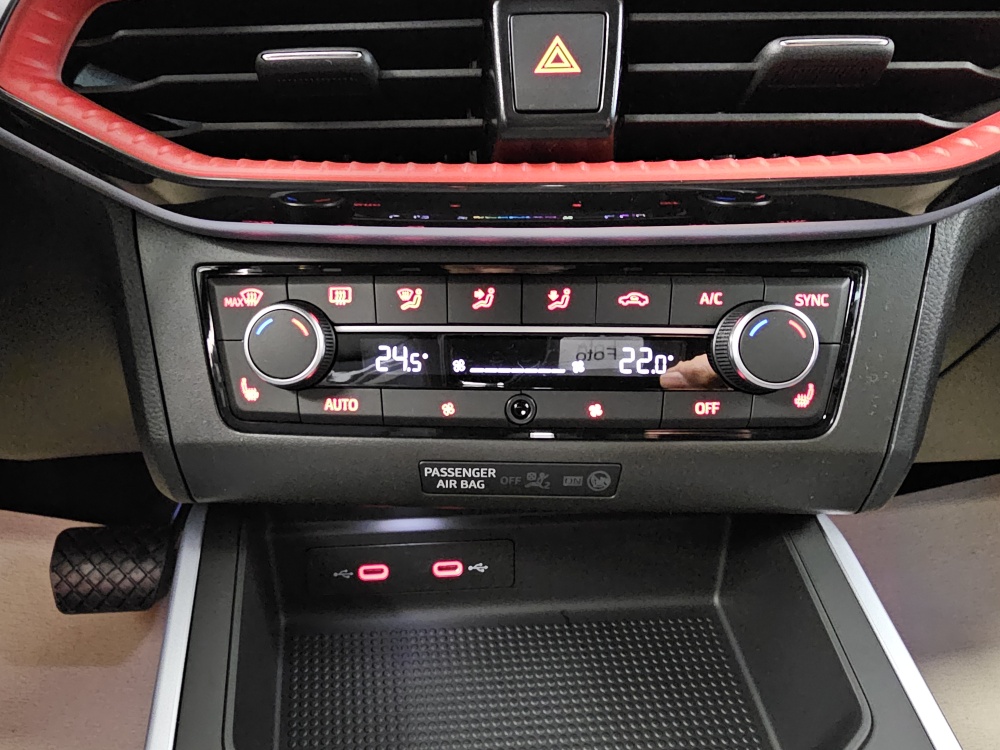 Seat Arona  bei Hoffmann Automobile in Wolfsburg kaufen und sofort mitnehmen - Bild 9