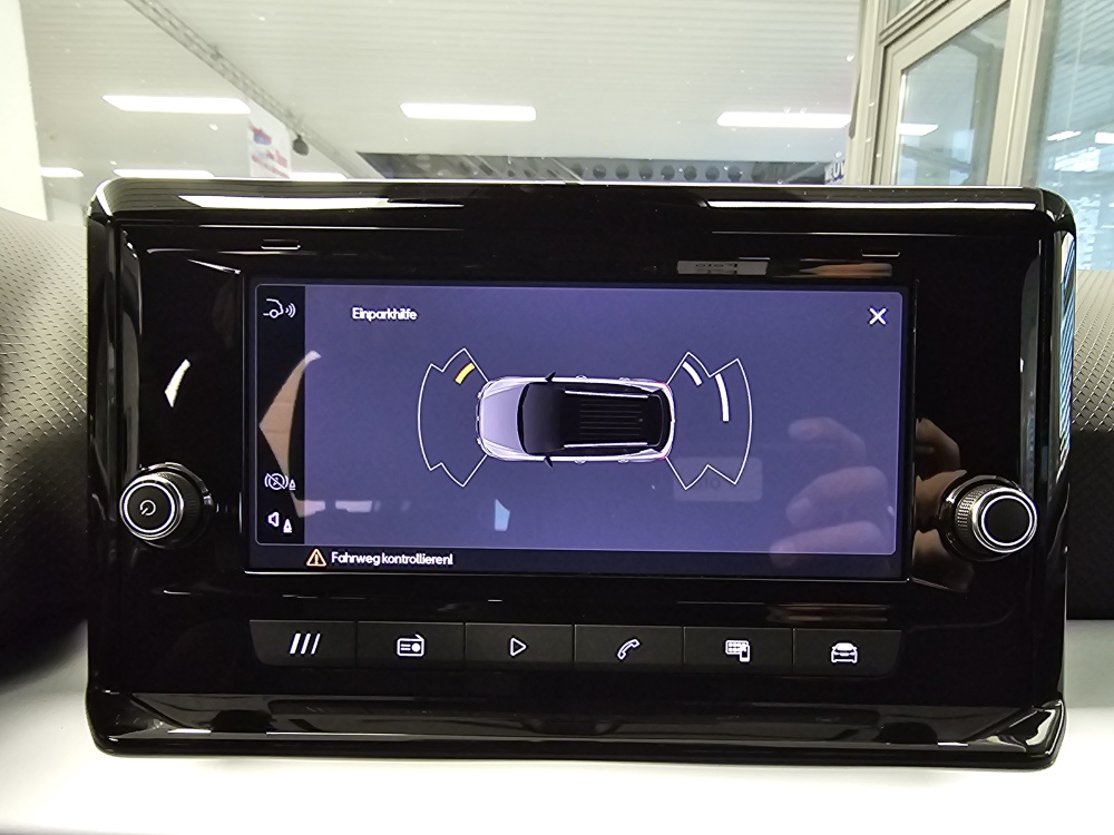 Seat Arona bei Hoffmann Automobile in Wolfsburg kaufen und sofort mitnehmen - Bild 17