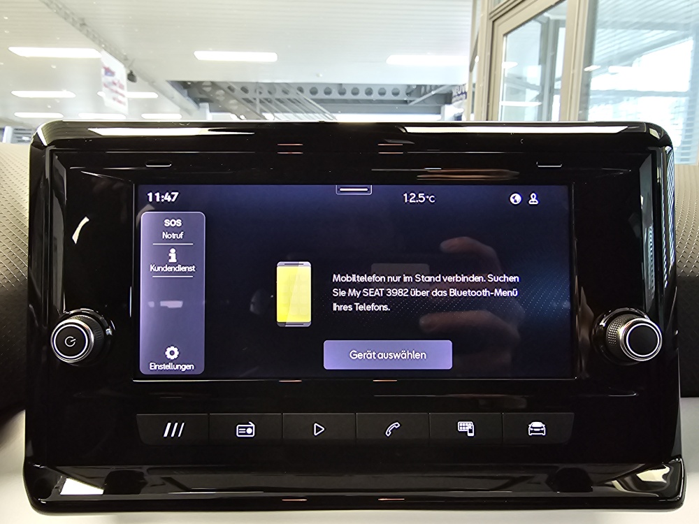 Seat Arona  bei Hoffmann Automobile in Wolfsburg kaufen und sofort mitnehmen - Bild 14