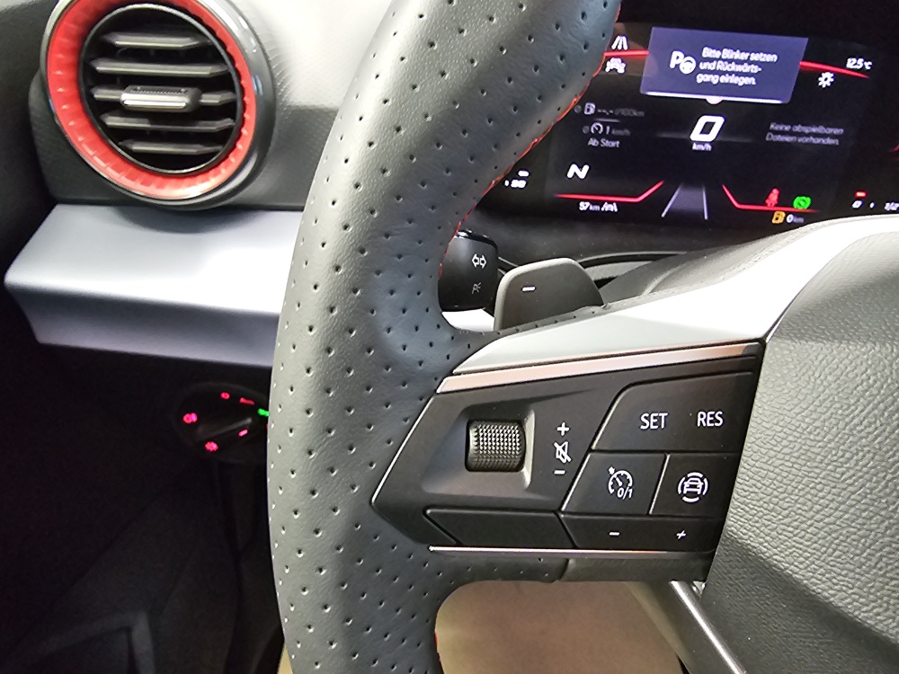 Seat Arona  bei Hoffmann Automobile in Wolfsburg kaufen und sofort mitnehmen - Bild 20