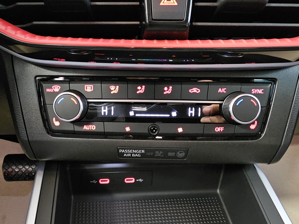 Seat Arona  bei Hoffmann Automobile in Wolfsburg kaufen und sofort mitnehmen - Bild 8