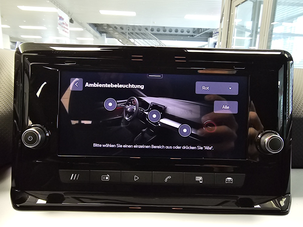 Seat Arona  bei Hoffmann Automobile in Wolfsburg kaufen und sofort mitnehmen - Bild 13