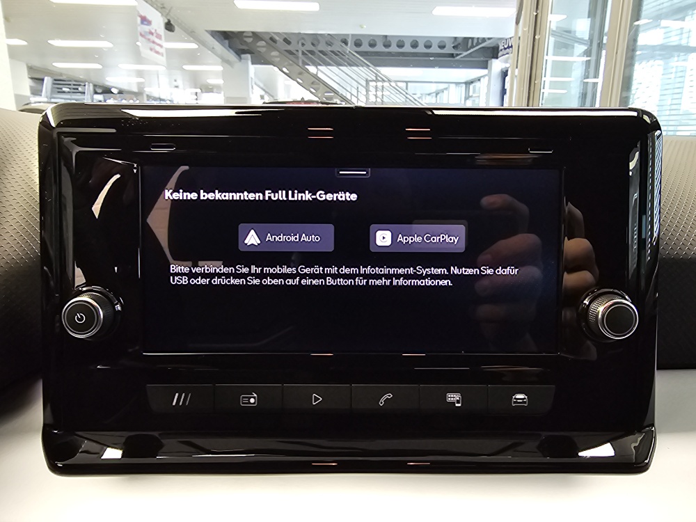 Seat Arona  bei Hoffmann Automobile in Wolfsburg kaufen und sofort mitnehmen - Bild 15