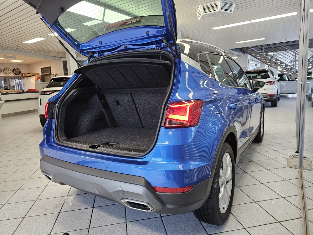 Seat Arona  bei Hoffmann Automobile in Wolfsburg kaufen und sofort mitnehmen - Bild 2