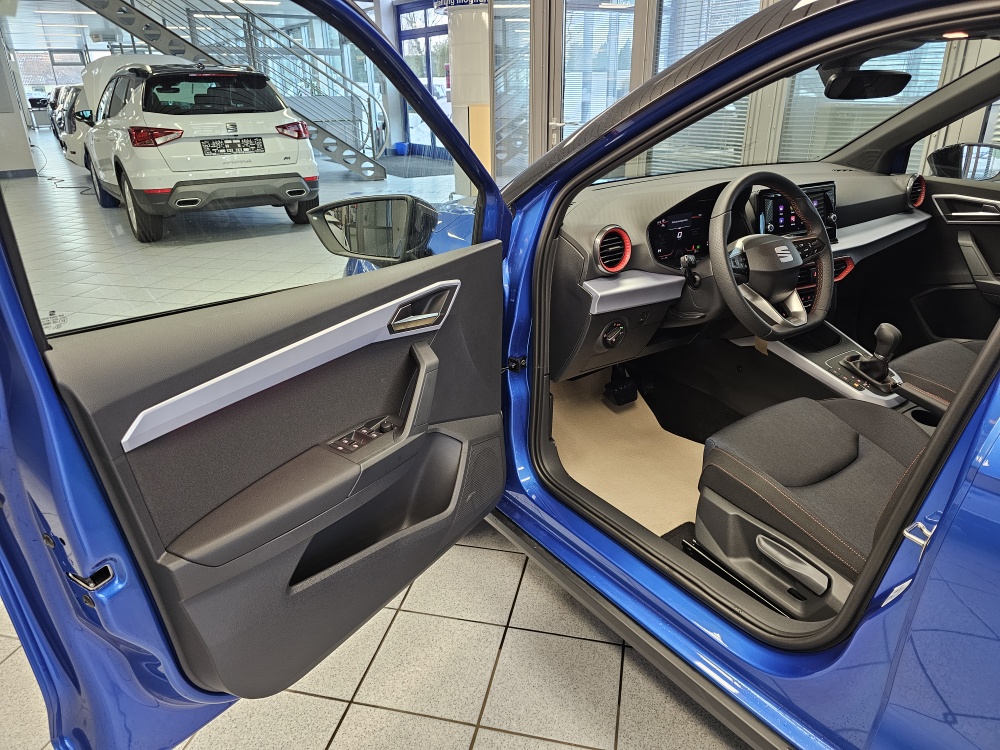 Seat Arona  bei Hoffmann Automobile in Wolfsburg kaufen und sofort mitnehmen - Bild 26