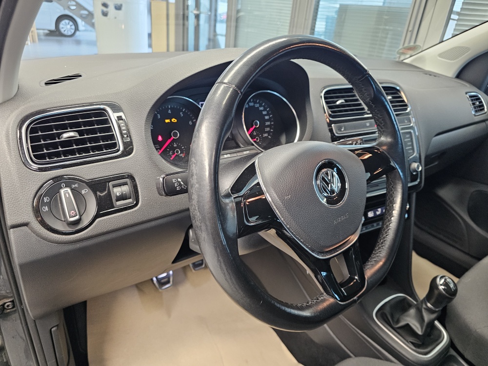 VW Polo  bei Hoffmann Automobile in Wolfsburg kaufen und sofort mitnehmen - Bild 14